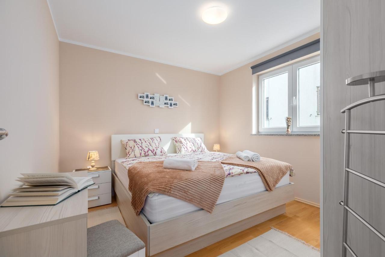 פורץ Apartment Andrea מראה חיצוני תמונה